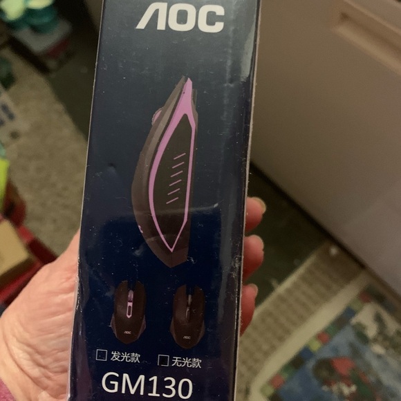 AOC Gaming Mouse with RGB Lighting - Picture 4 of 4